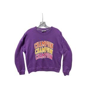 Champion Women's Medium Purple Crewneck Sweatshirt